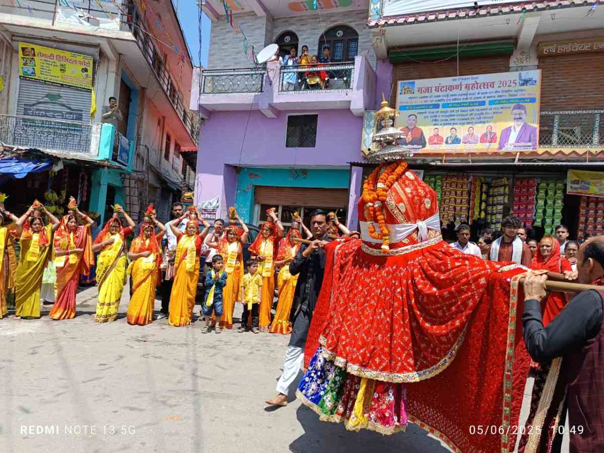 गंगा दशहरा पर्व पर कालिंका डोली का गजा में भव्य स्वागत, घंटाकर्ण धाम में महायज्ञ संपन्न