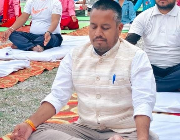 जाखणीधार में योग दिवस की तैयारियों के तहत हुआ भव्य योगाभ्यास कार्यक्रम