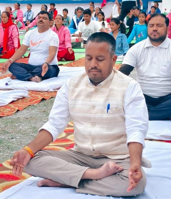जाखणीधार में योग दिवस की तैयारियों के तहत हुआ भव्य योगाभ्यास कार्यक्रम