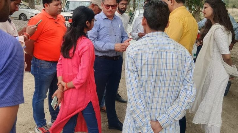 नगर आयुक्त शैलेंद्र सिंह नेगी ने किया लालपानी स्थित ठोस अपशिष्ट प्रबंधन संयंत्र का निरीक्षण