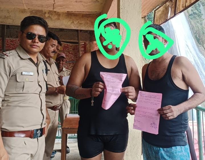 12 व्यक्तियों का चालान कर ₹3,250 जुर्माना वसूला