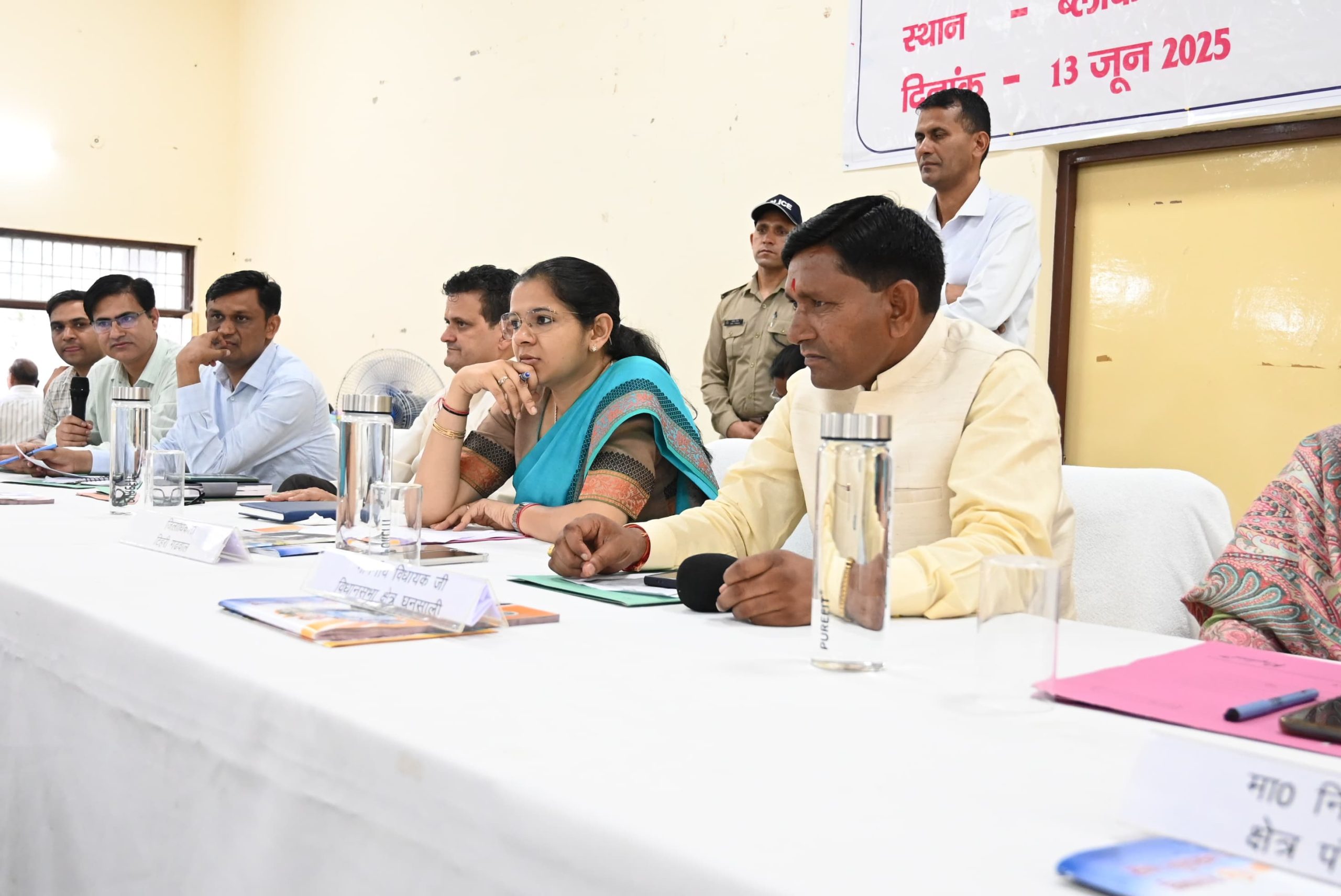 जनसुनवाई शिविर में डीएम टिहरी ने सुनीं 83 शिकायतें, अधिकांश का मौके पर निस्तारण