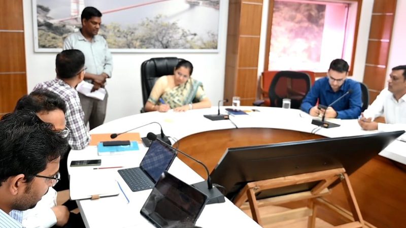 टिहरी गढ़वाल: मानसून आपदा प्रबंधन के लिए जेसीबी तैनाती और जीआईएस मैपिंग