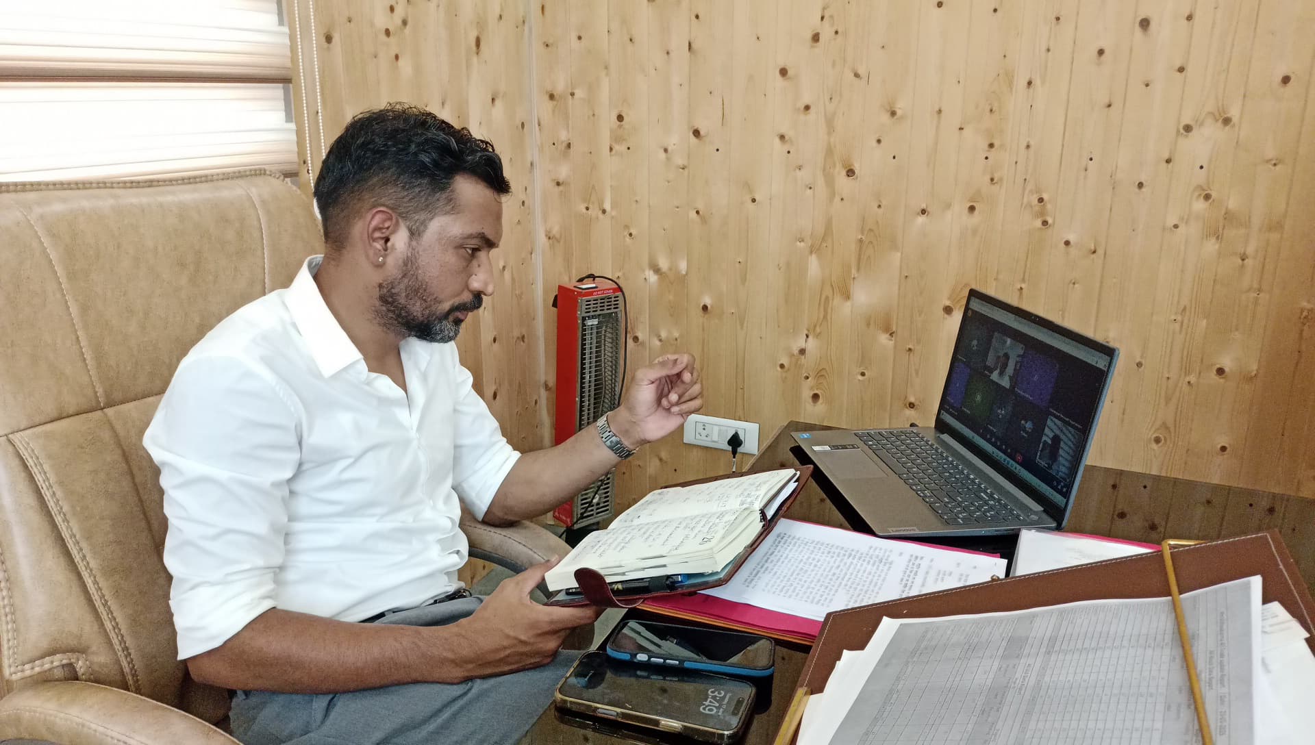 DM पौड़ी का सख्त संदेश: जर्जर पुलों की रिपोर्ट दो, वरना होगी कार्रवाई