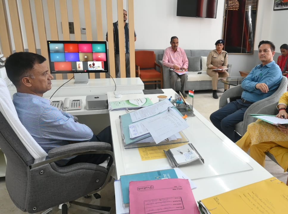 एन.डी.पी.एस. एक्ट के तहत जिला स्तरीय समिति की बैठक सम्पन्न