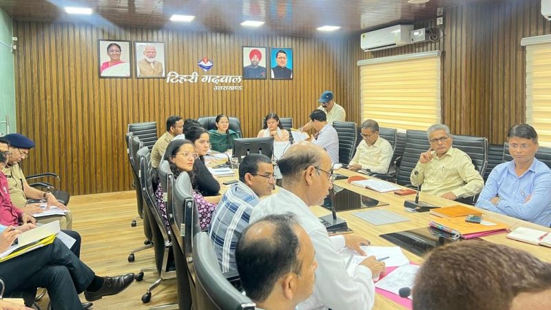 त्रिस्तरीय पंचायत चुनाव की तैयारियों को लेकर राज्य चुनाव आयुक्त की जिलाधिकारियों के साथ वर्चुअल बैठक