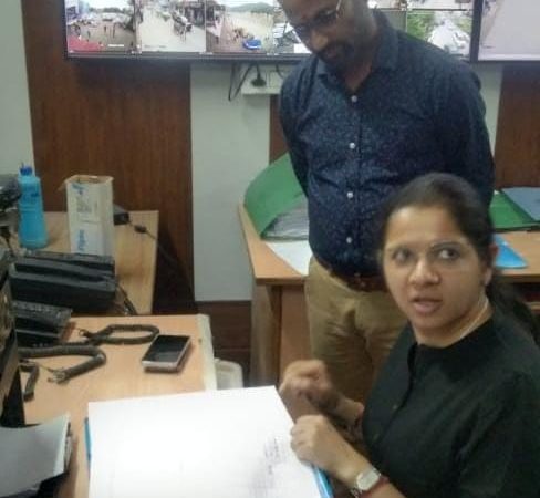 जिलाधिकारी टिहरी ने आपदा प्रबंधन परिचालन केंद्र का किया निरीक्षण
