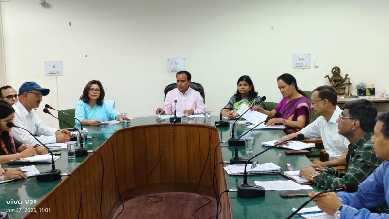 30 सितंबर तक छात्रों के खातों में भेजी जाएगी ड्रेस-बैग की राशि: डॉ धन सिंह रावत