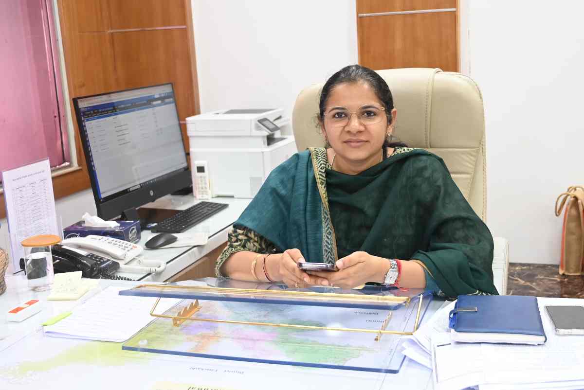 जनहित की योजनाओं के प्रस्ताव एक सप्ताह में तैयार करें- जिलाधिकारी
