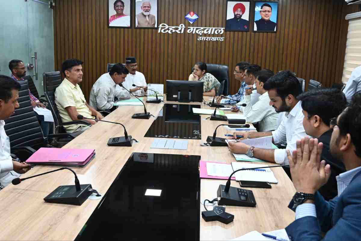 नई टिहरी में आपदा प्रबंधन को लेकर बैठक आयोजित