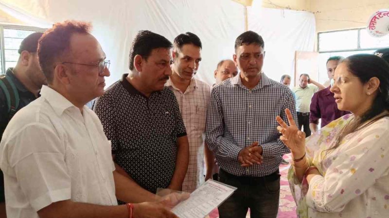 पंचायत चुनाव ड्यूटी में लगे शिक्षकों की समस्याओं के त्वरित समाधान की मांग