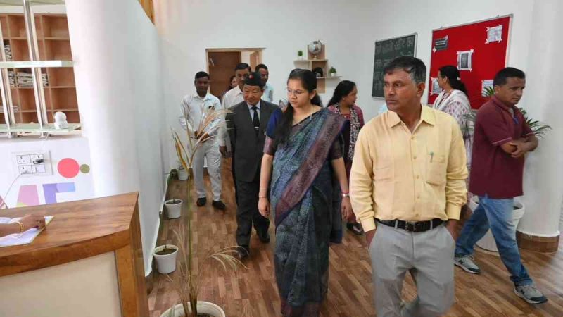 जिलाधिकारी टिहरी ने सुमन पुस्तकालय का औचक निरीक्षण कर दिए ये निर्देश