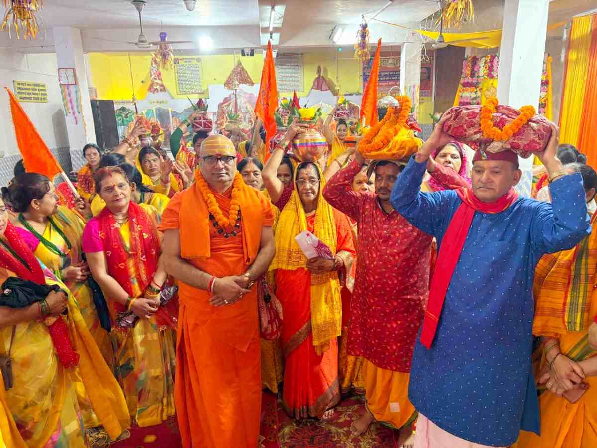 देहरादून में कलश यात्रा संग श्री शिव महापुराण कथा का शुभारंभ
