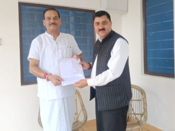 धनोल्टी: कांग्रेस ने पंचायत निर्वाचन 2025 के लिए उम्मीदवारों का पैनल तैयार किया