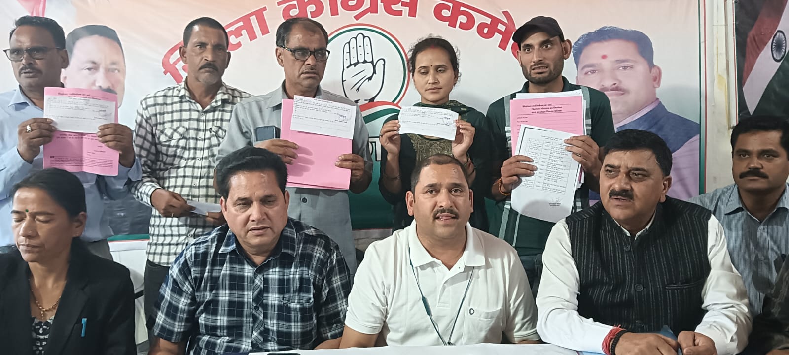 पंचायत चुनाव: कांग्रेस बोली विपक्षी नामांकन रद्द कर लोकतंत्र का गला घोंटा गया