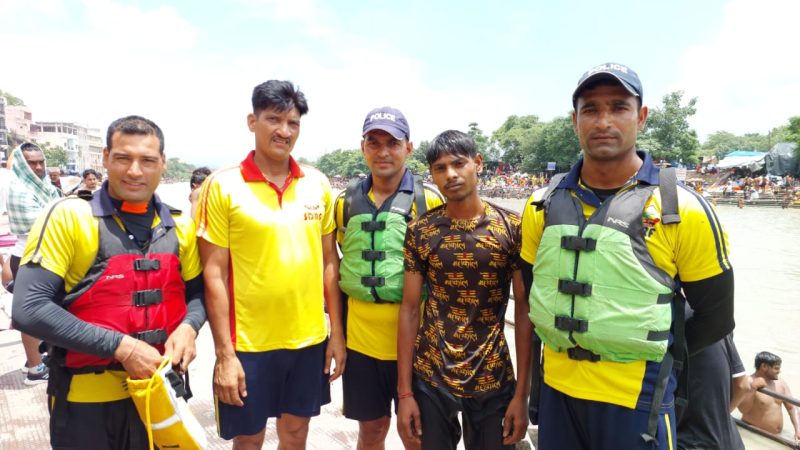 SDRF ने कांवड़ मेले में 10 श्रद्धालुओं को डूबने से बचाया