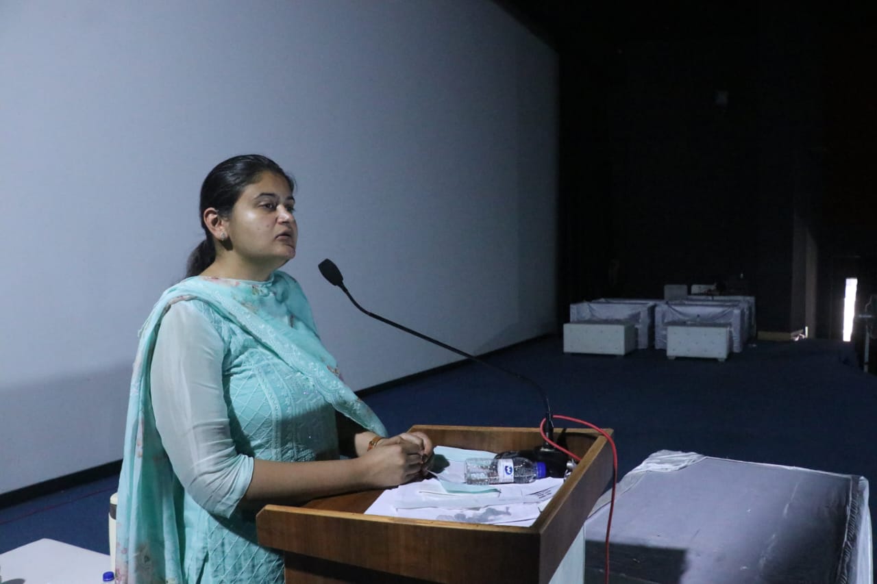 चम्बा व थौलधार ब्लाॅक के मतदान कार्मिकों को मिला प्रशिक्षण