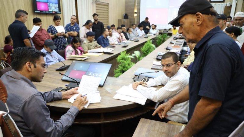 टिहरी बांध विस्थापितों के भू आवंटन घोटालेबाजों को जेल भेजने की तैयारी में जिला प्रशासन