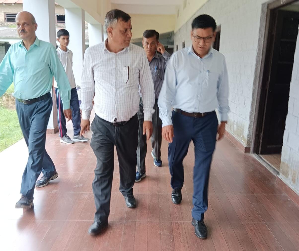 महाधिवक्ता कार्यालय के लिए समीक्षा अधिकारी भर्ती परीक्षा शांतिपूर्ण संपन्न: 654 अभ्यर्थियों ने दी परीक्षा, 1088 रहे अनुपस्थित