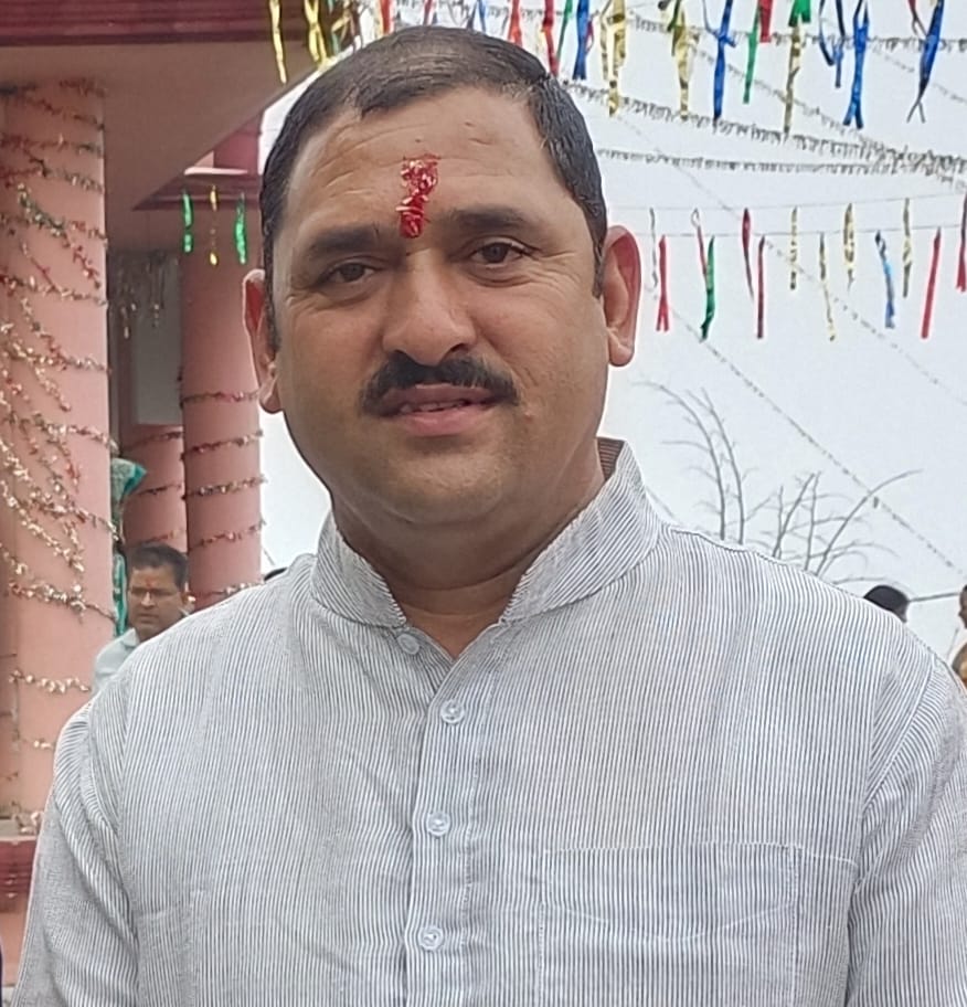 त्रिस्तरीय पंचायत चुनाव: मतपत्रों की निगरानी को लेकर जिला कांग्रेस अध्यक्ष ने जिलाधिकारी को सौंपा ज्ञापन
