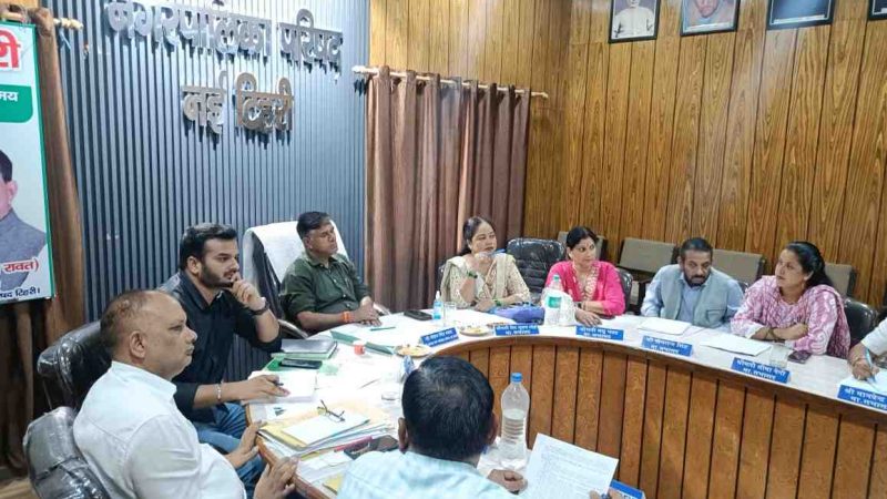 नगरपालिका परिषद टिहरी की बोर्ड बैठक संपन्न, विकास कार्यों पर लिए गए महत्वपूर्ण निर्णय