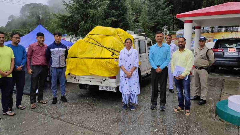 टिहरी से उत्तरकाशी को भेजे 1000 राहत पैकेट, मुख्यमंत्री के निर्देश पर तत्परता से की गई कार्रवाई