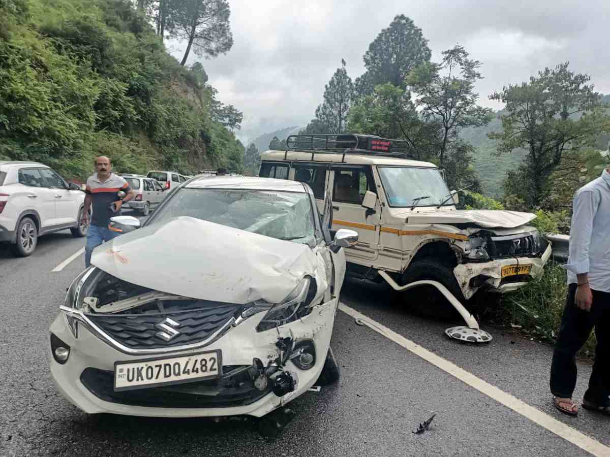 चंबा-नागनी मार्ग पर बलेनो और बोलोरो में टक्कर, तीन लोग घायल