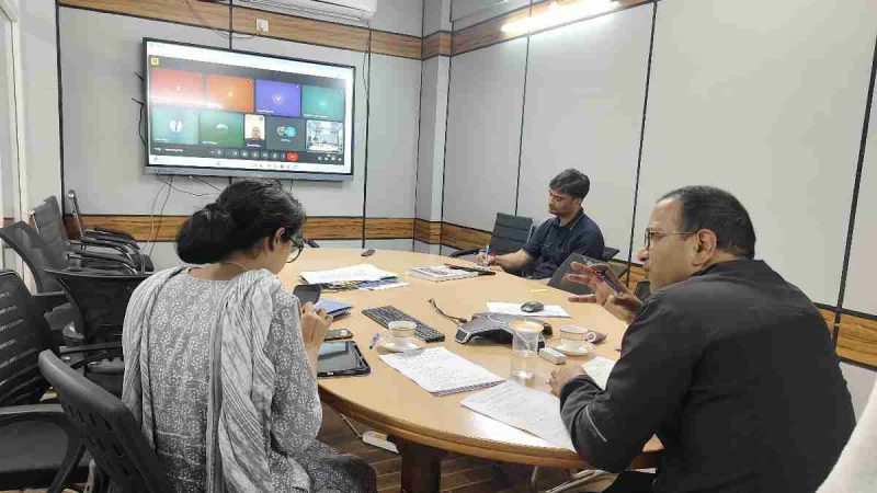 हर्षिल–धराली आपदा पर जिलाधिकारी की सख्त मॉनिटरिंग, राहत व बचाव कार्य तेज