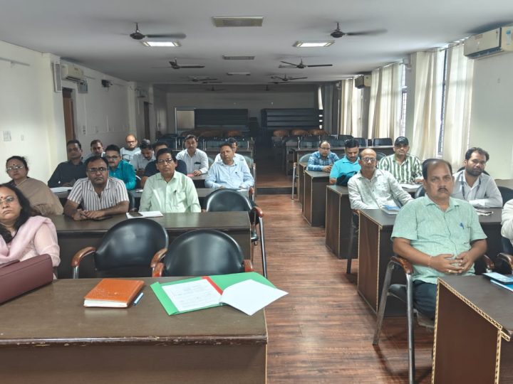 उत्तराखंड पुलिस कांस्टेबल परीक्षा की तैयारी को लेकर समीक्षा बैठक आयोजित