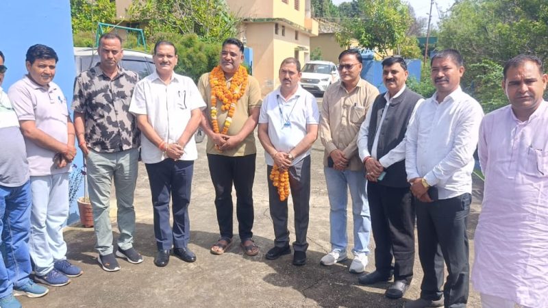 कांग्रेस ने जाखणीधार में निर्दलीय त्रिलोक सिंह बिष्ट को दिया प्रमुख पद हेतु समर्थन: पार्टी नेताओं ने की सहयोग की अपील