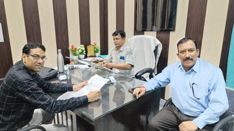 पंचायत चुनाव: टिहरी में पहले दिन नामांकन पत्रों की बिक्री शुरू
