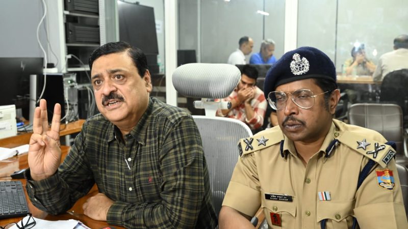 धराली आपदा: 1278 लोगों को सुरक्षित निकाला, 43 लापता– मुख्यमंत्री के निर्देश पर शुरू हुआ राहत पैकेज वितरण